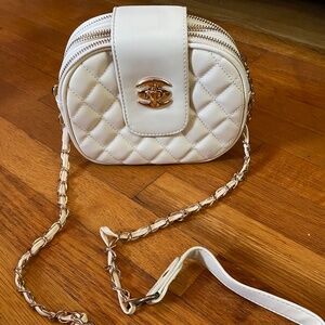 Dressy White bag with Gold chain & accents